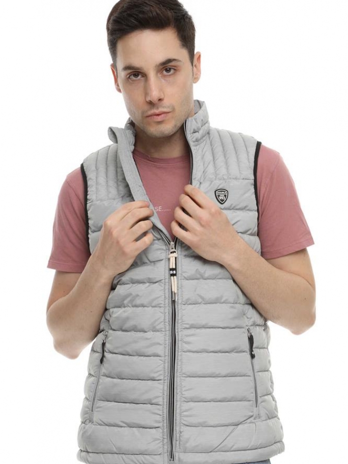 Μπουφάν αμάνικο Double.