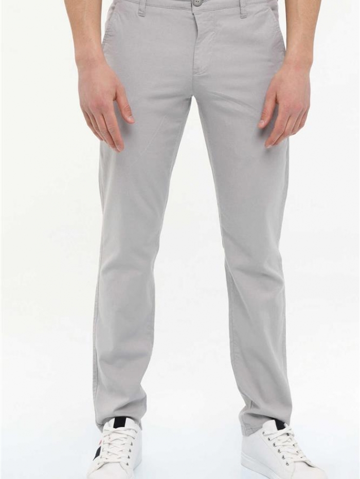 Παντελόνι chinos λινό regular fit.