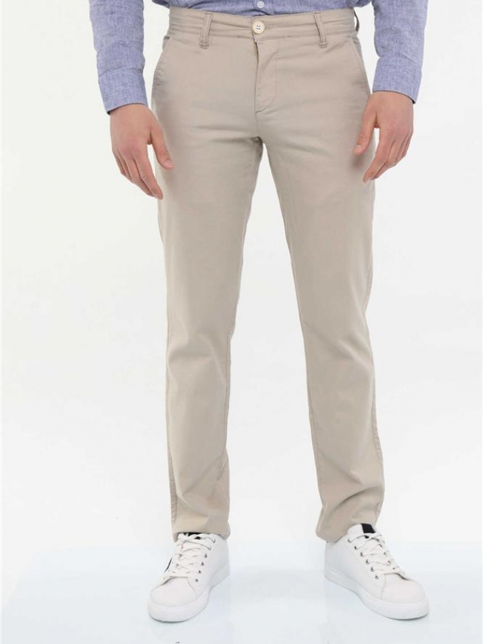 Παντελόνι chinos λινό regular fit.