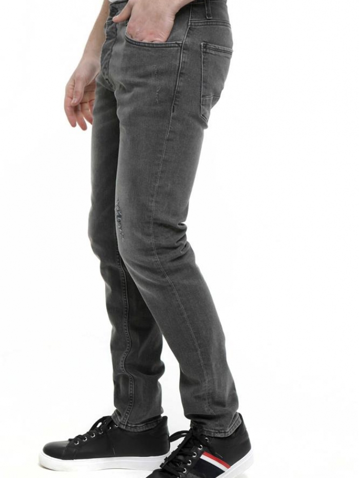 Παντελόνι Jean μαύρο με φθορές