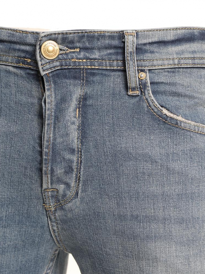 Παντελόνι Jean σε ίσια γραμμή