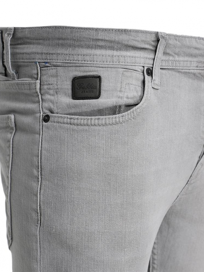 Παντελόνι Jean σε ίσια γραμμή