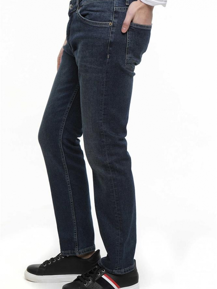 Παντελόνι jean σε regular fit γραμμή