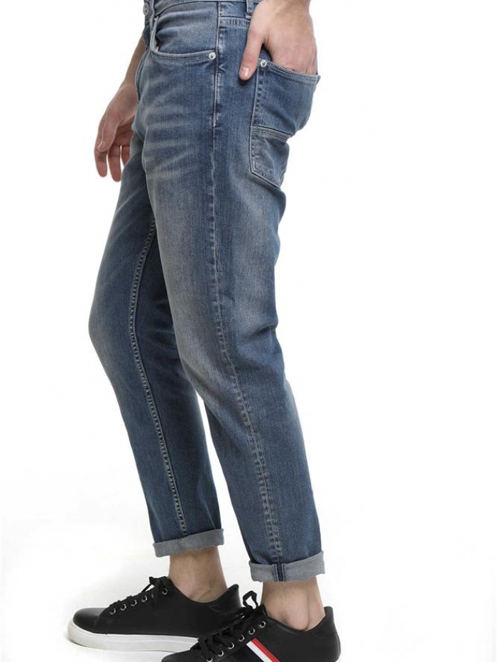 Παντελόνι τζιν σε buggy style