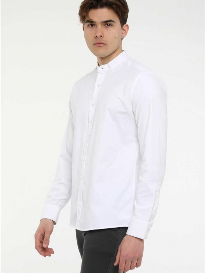 Πουκάμισο oxford με μάο γιακά, slim fit.